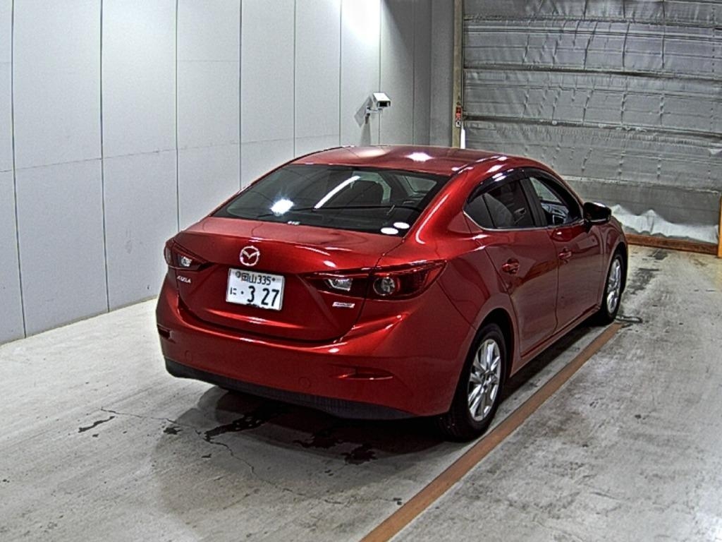 MAZDA AXELA