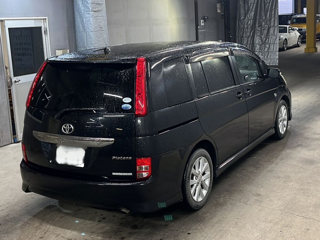 TOYOTA ISIS