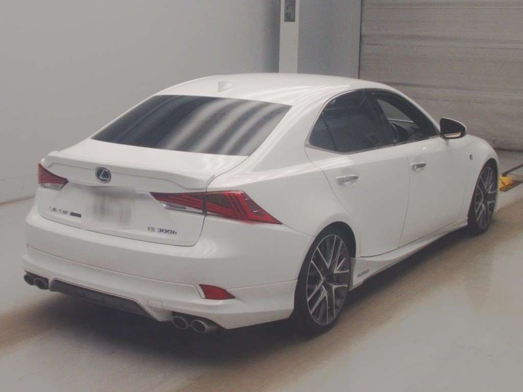LEXUS IS300H