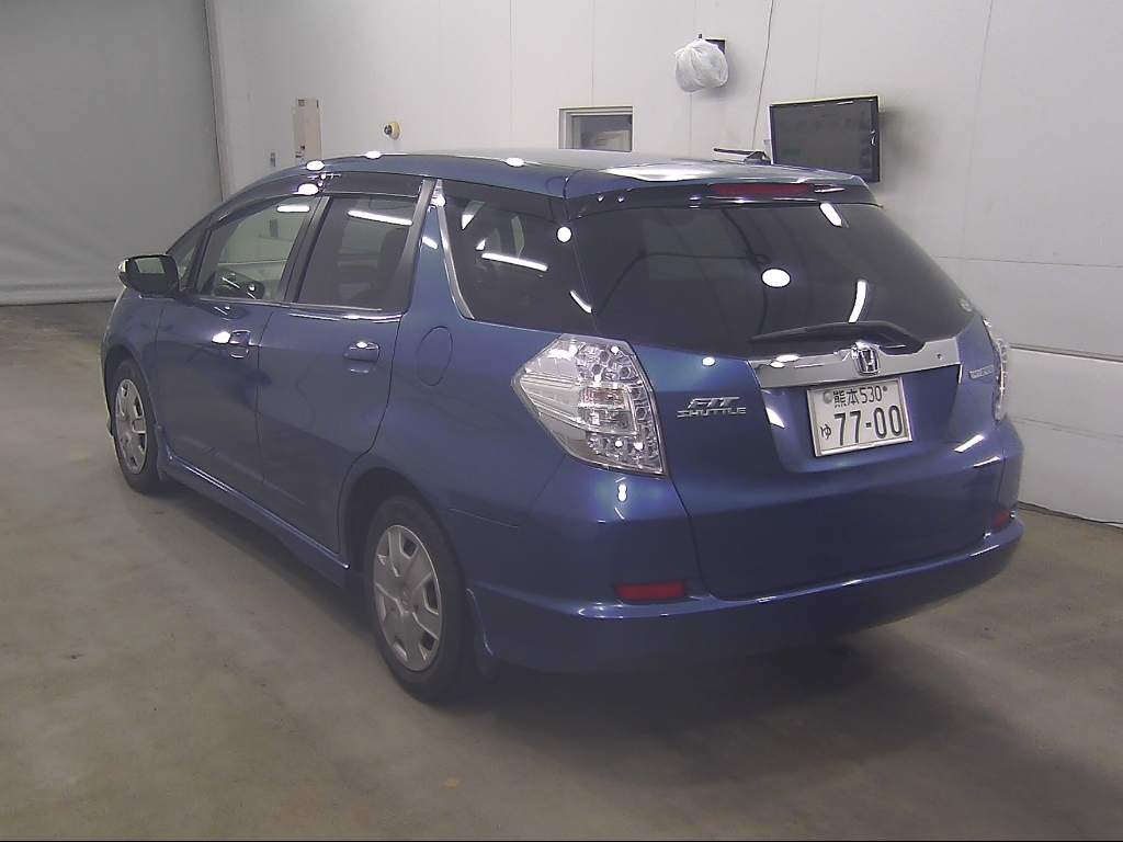 HONDA FIT SHUTTLE
