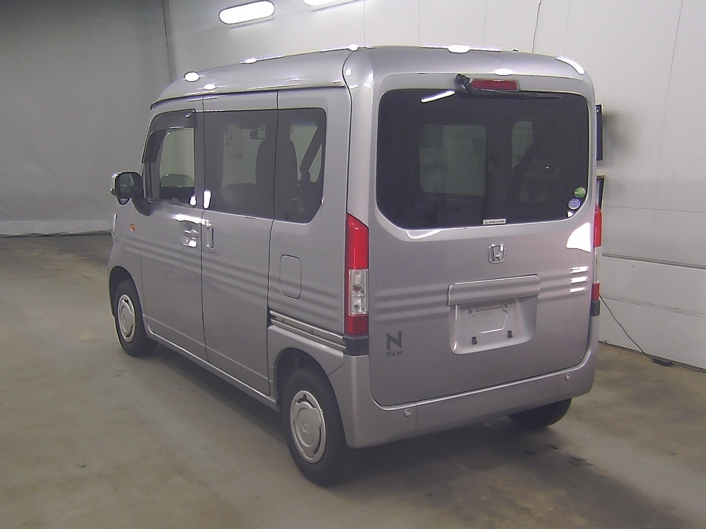 HONDA N-VAN