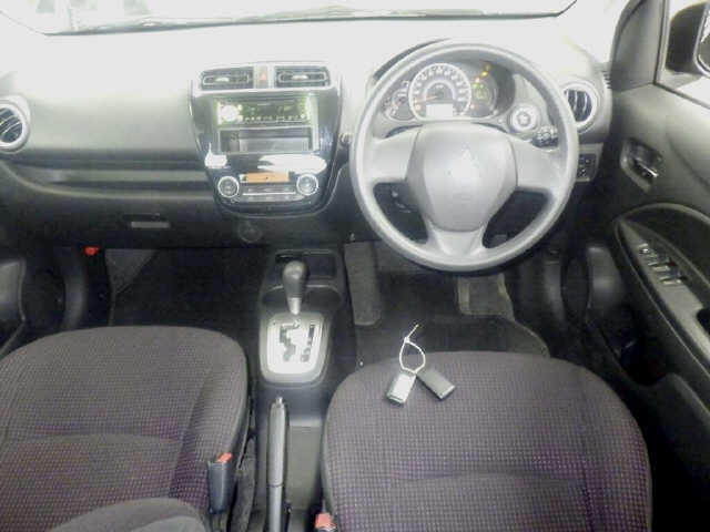 MITSUBISHI MIRAGE