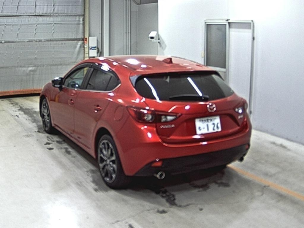 MAZDA AXELA
