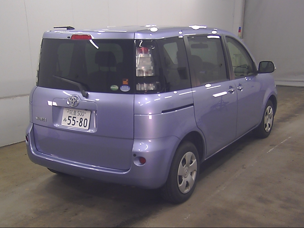 TOYOTA SIENTA