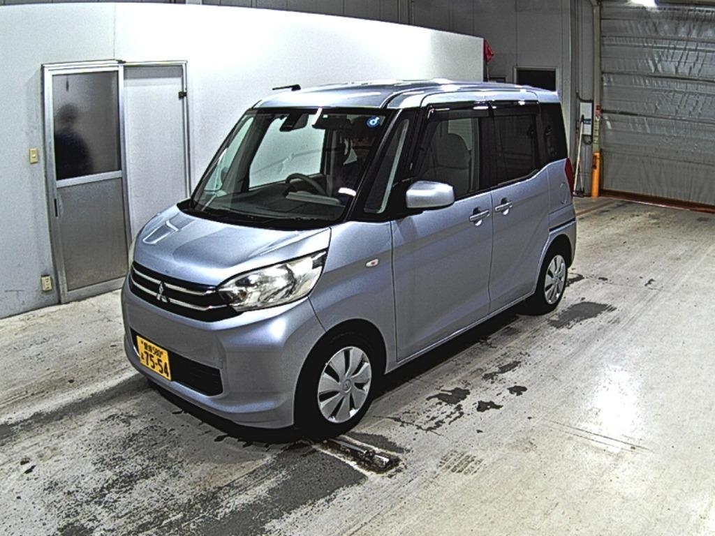 MITSUBISHI EK SPACE