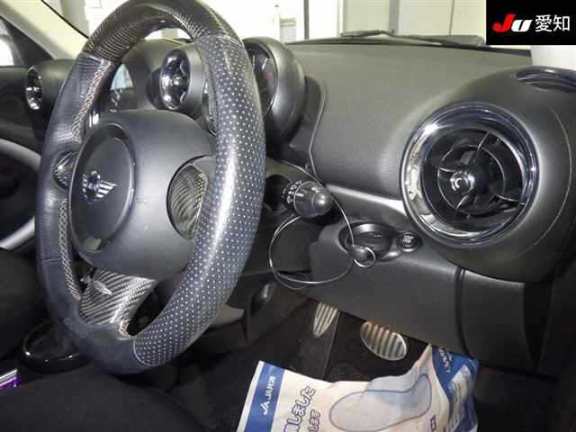 MINI CROSSOVER