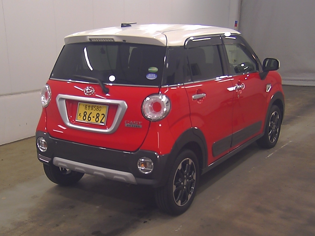 DAIHATSU CAST