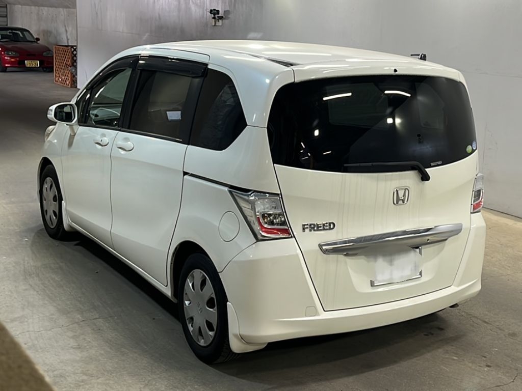 HONDA FREED