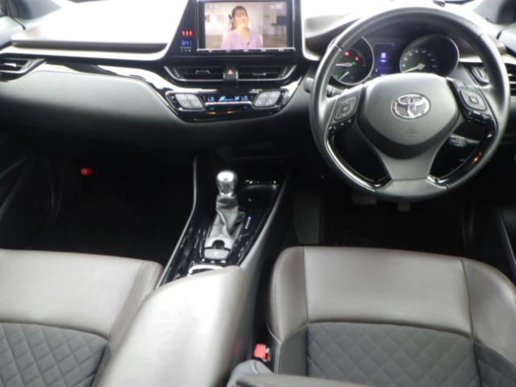 TOYOTA C-HR
