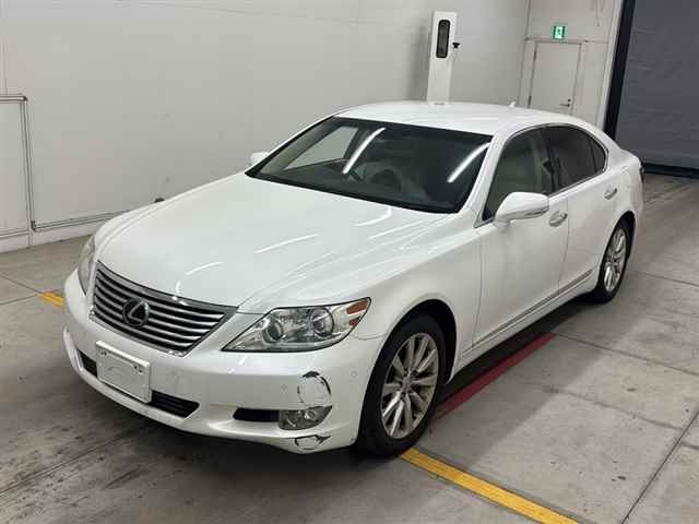 LEXUS LS460