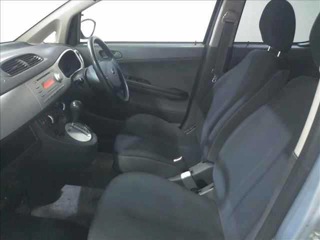 SUBARU R2