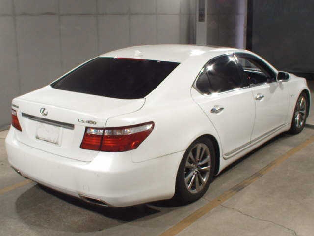 LEXUS LS460