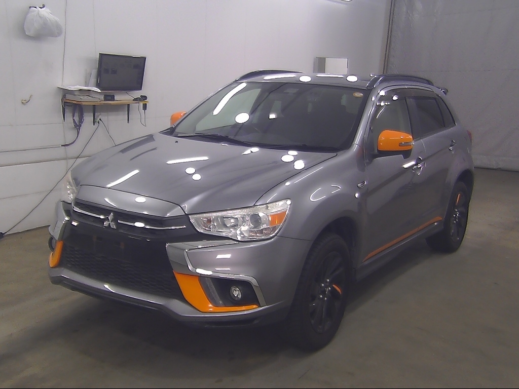 MITSUBISHI RVR
