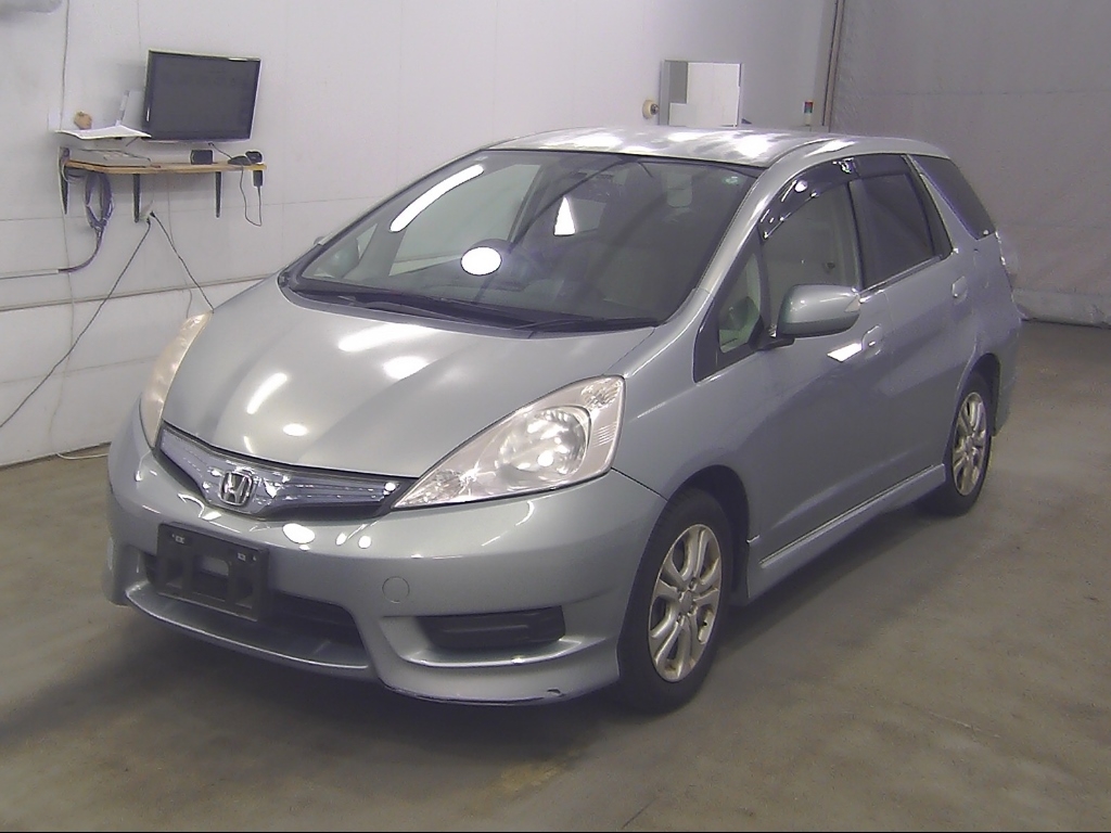 HONDA FIT SHUTTLE