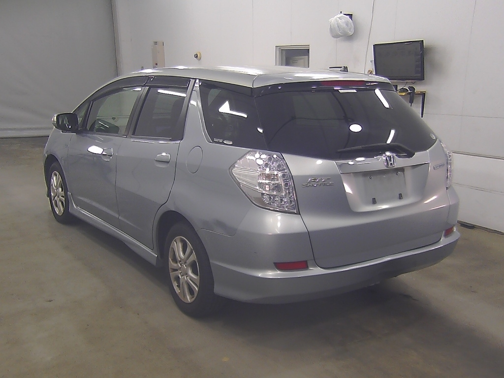HONDA FIT SHUTTLE