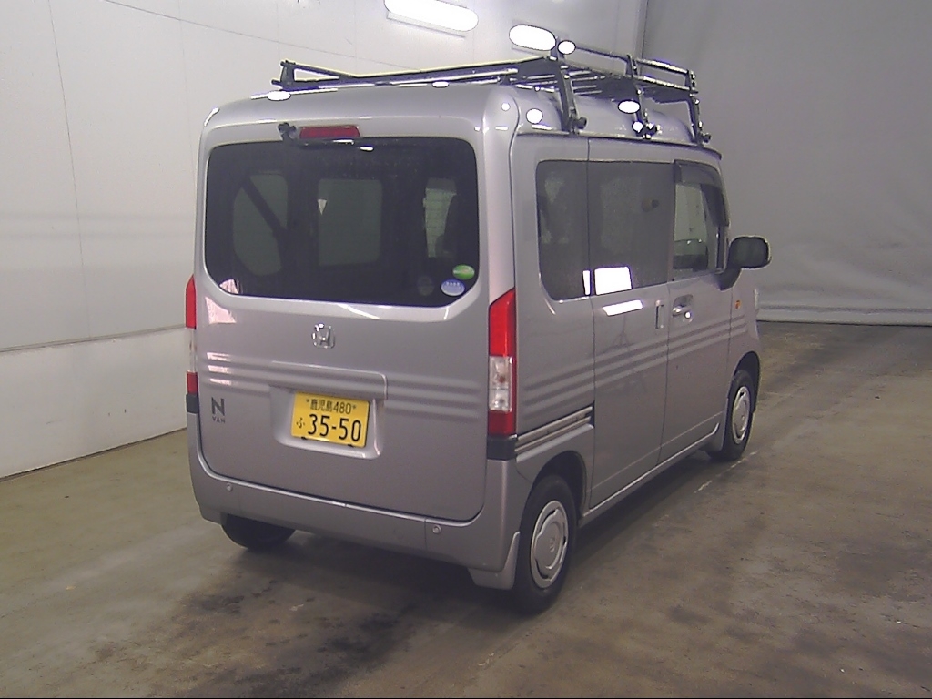 HONDA N-VAN