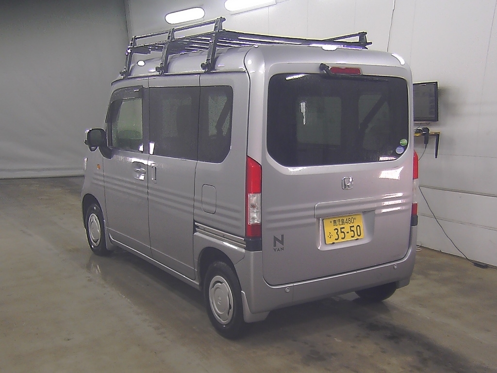 HONDA N-VAN