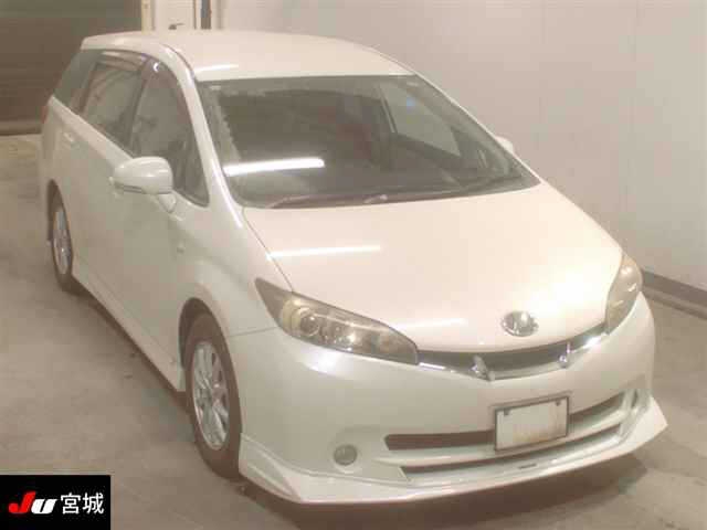 TOYOTA WISH