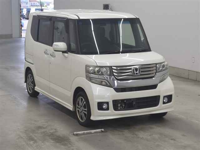 HONDA N-BOX