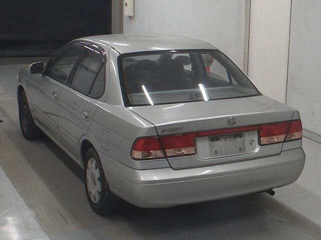NISSAN SUNNY