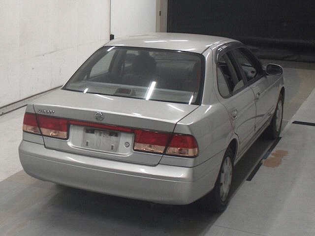 NISSAN SUNNY