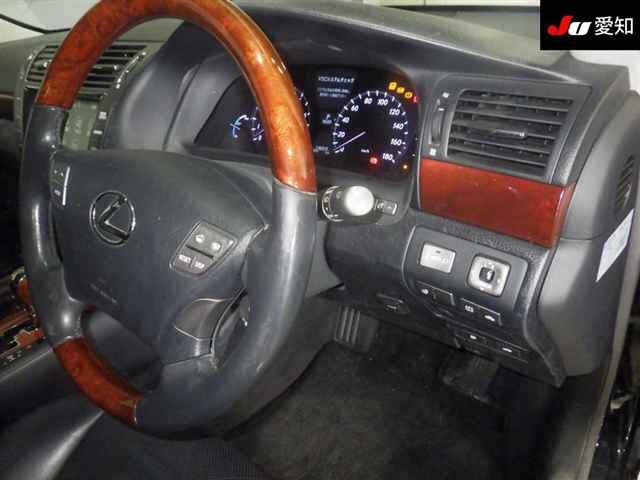 LEXUS LS600H
