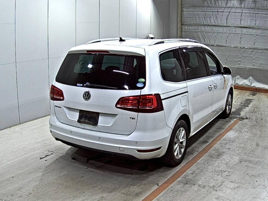 VOLKSWAGEN SHARAN