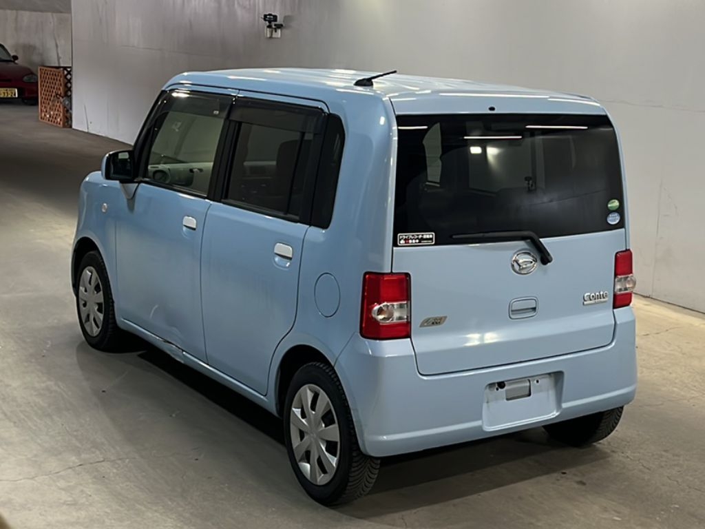 DAIHATSU MOVE CONTE