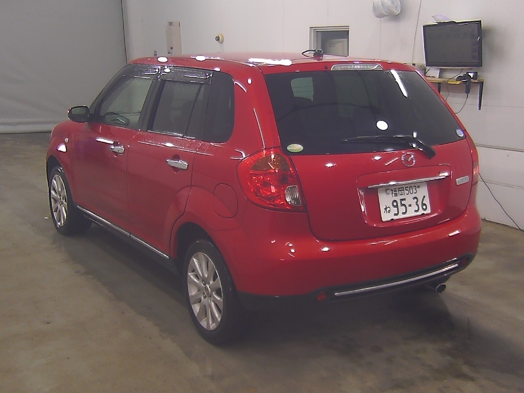 MAZDA VERISA