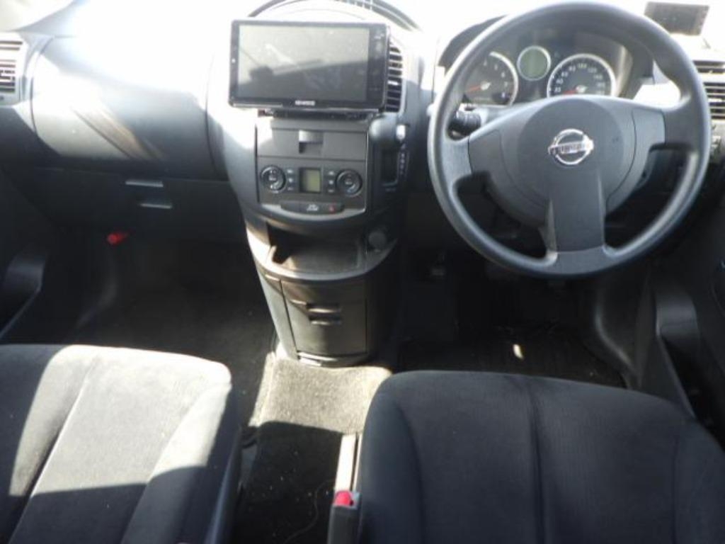 NISSAN LAFESTA