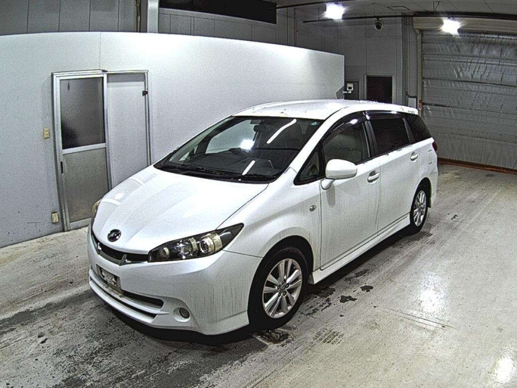 TOYOTA WISH