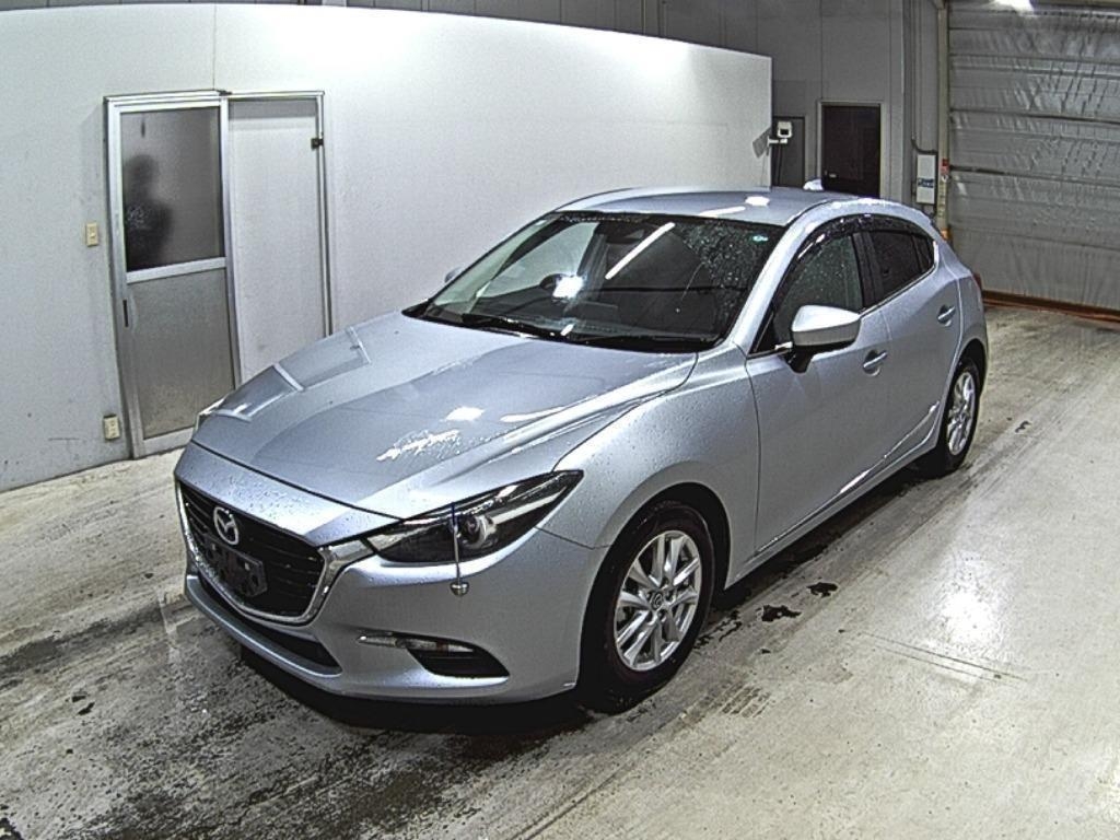 MAZDA AXELA