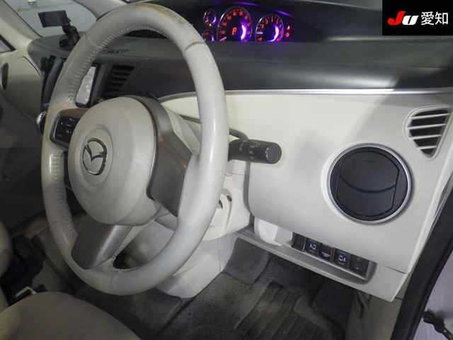 MAZDA BIANTE