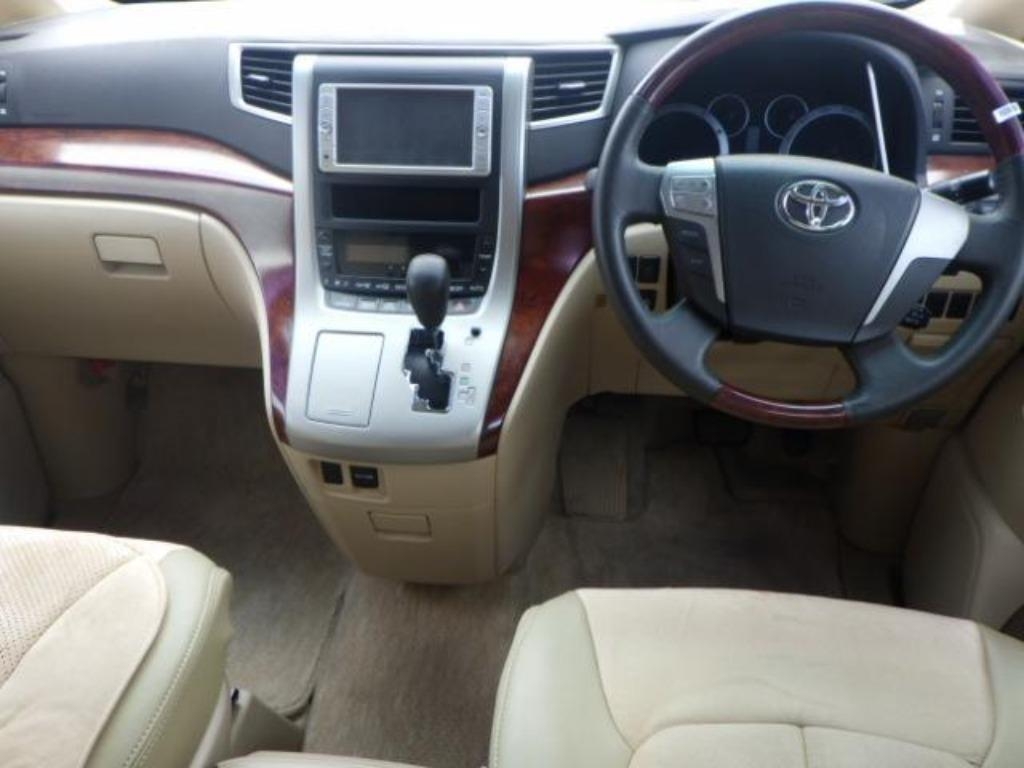 TOYOTA ALPHARD