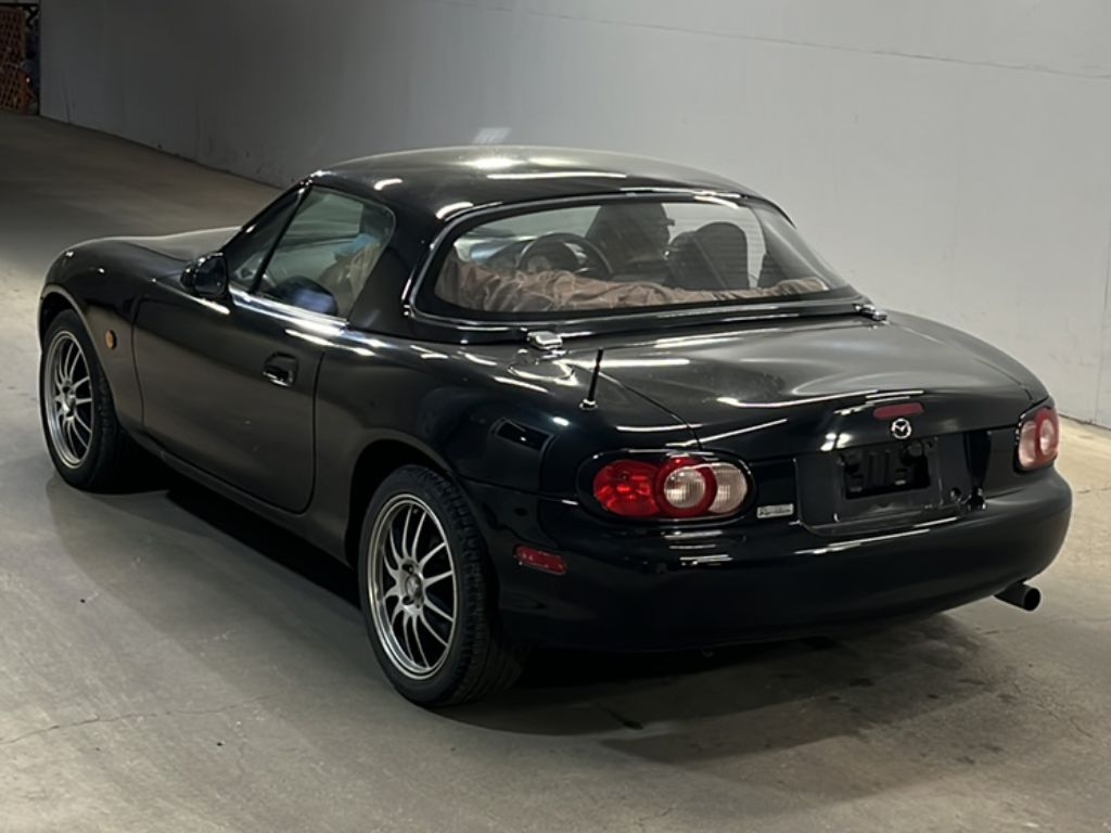 MAZDA ROADSTER