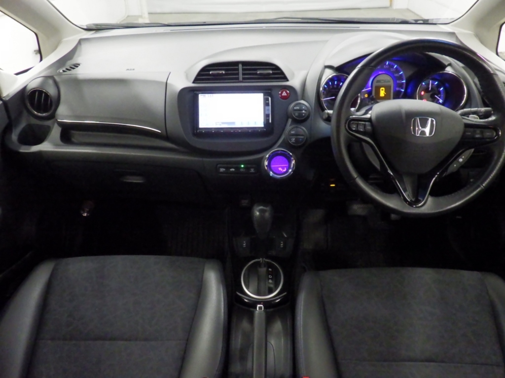 HONDA FIT SHUTTLE