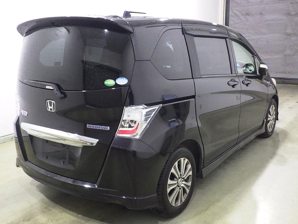 HONDA FREED