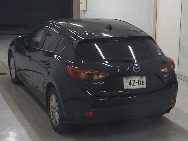 MAZDA AXELA