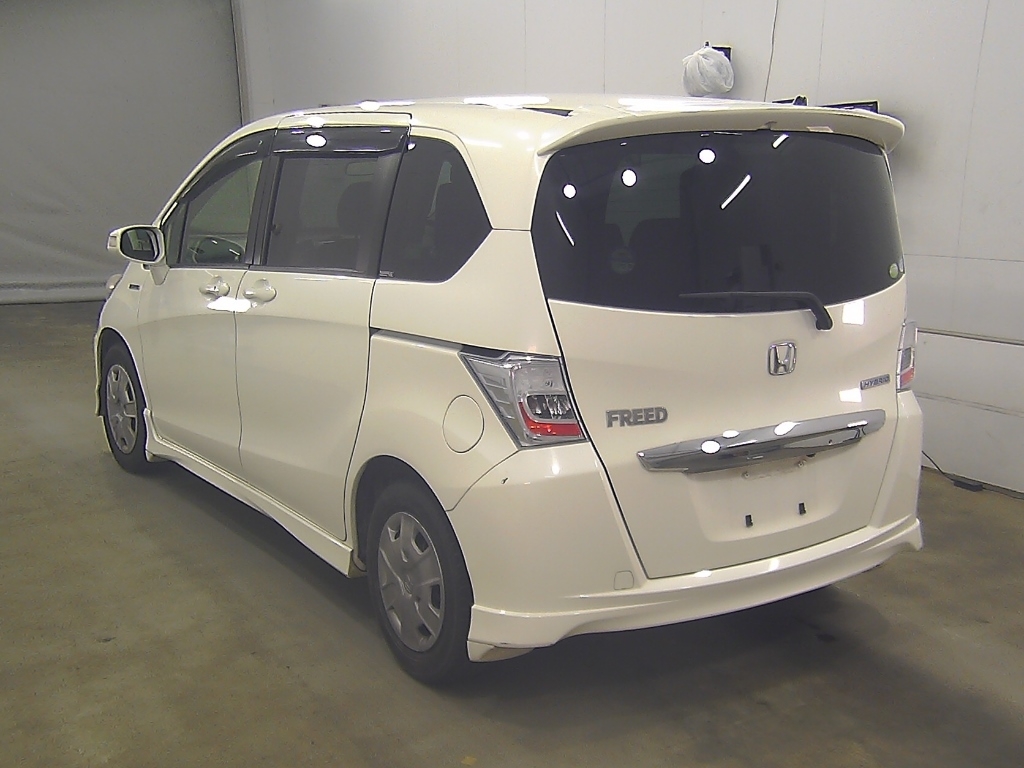 HONDA FREED