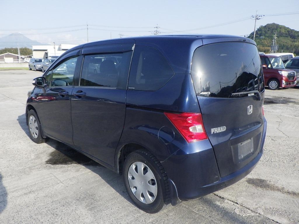 HONDA FREED