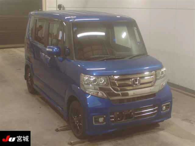 HONDA N-BOX