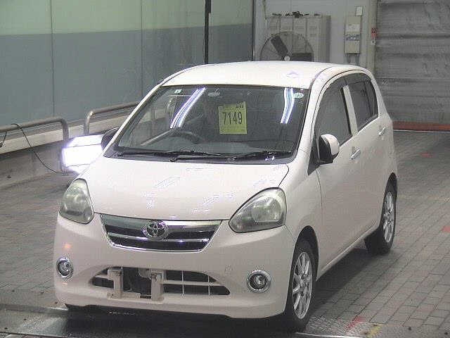 TOYOTA PIXIS EPOCH
