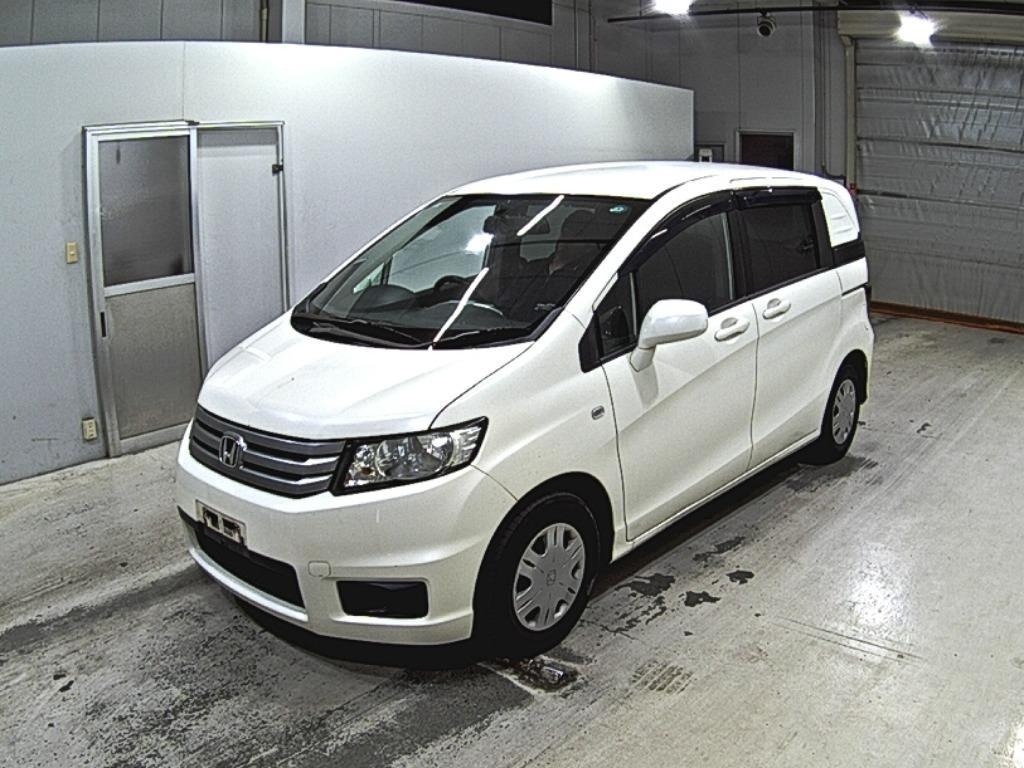 HONDA FREED SPIKE
