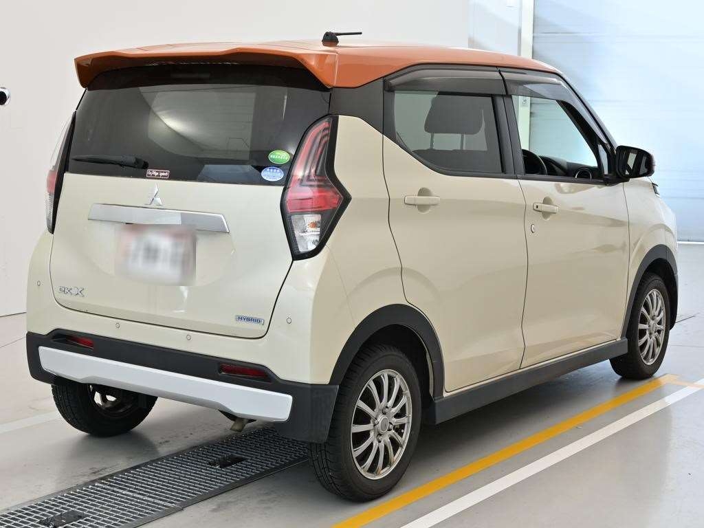 MITSUBISHI EK X