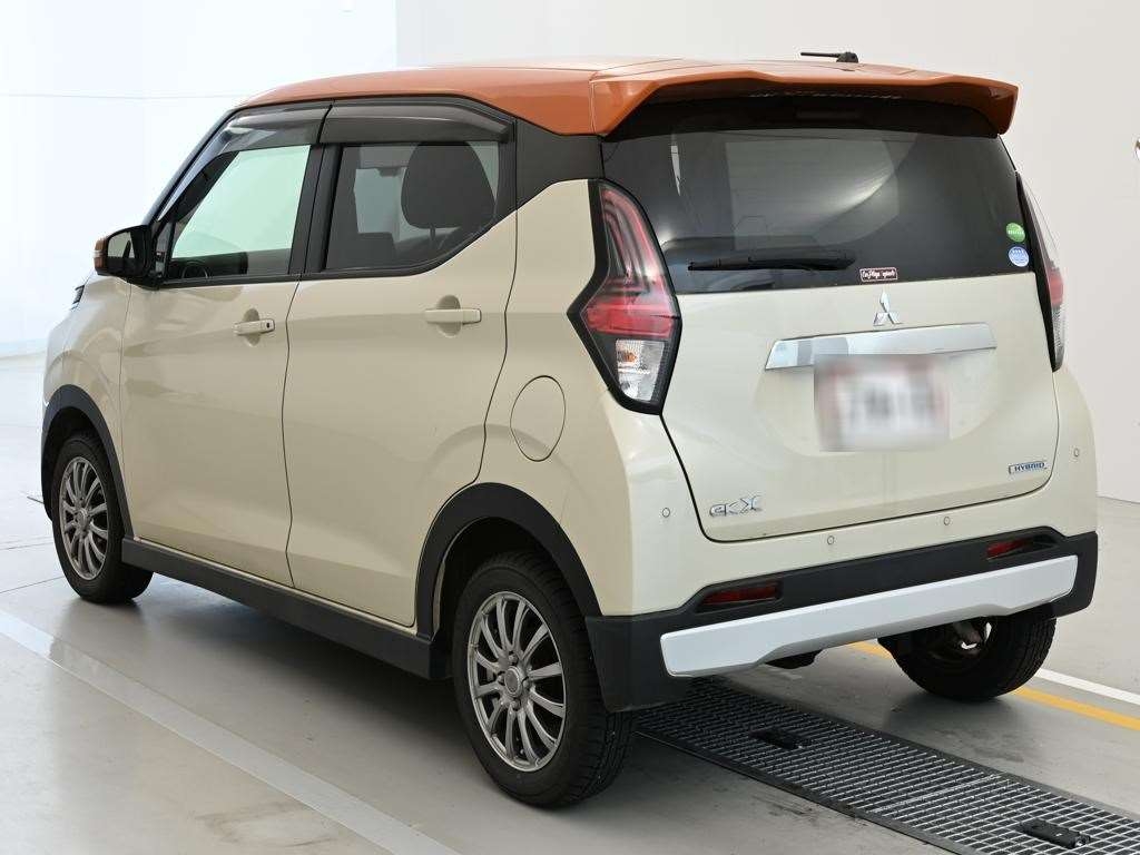 MITSUBISHI EK X