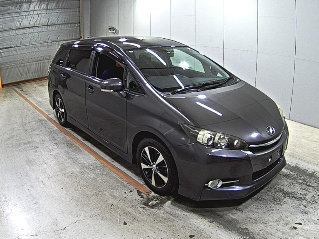 TOYOTA WISH