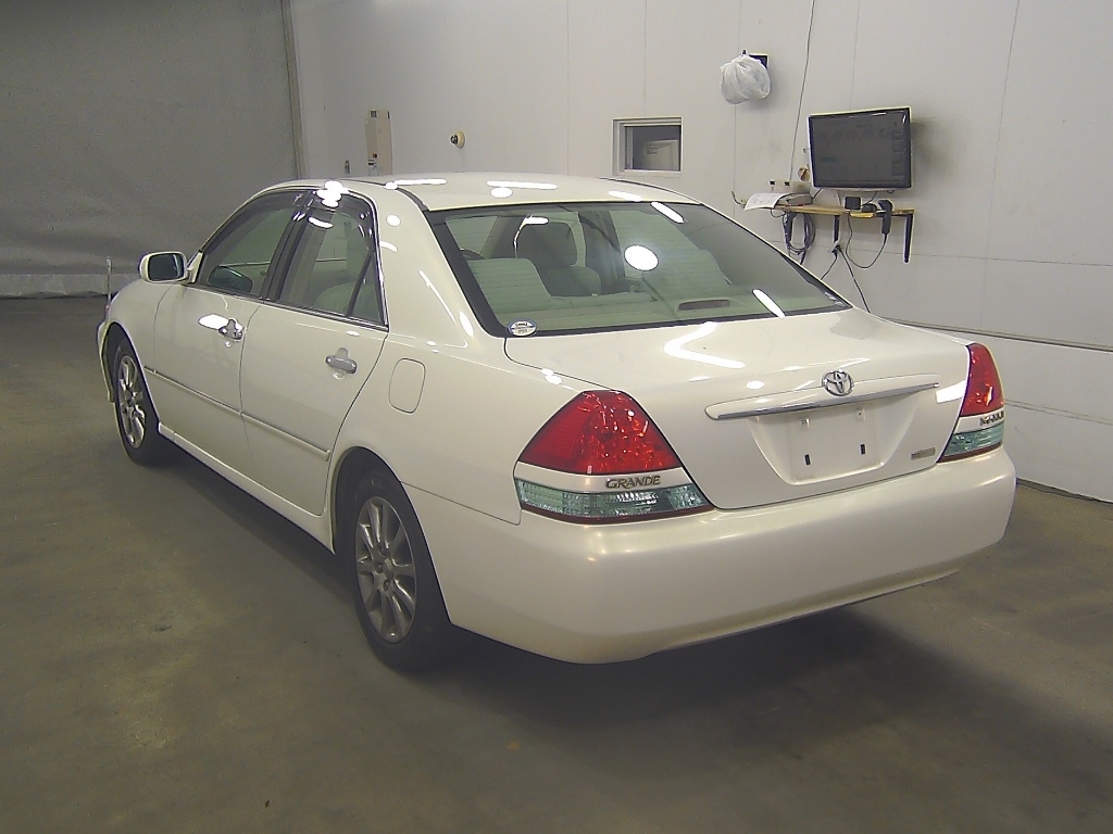 TOYOTA MARK II
