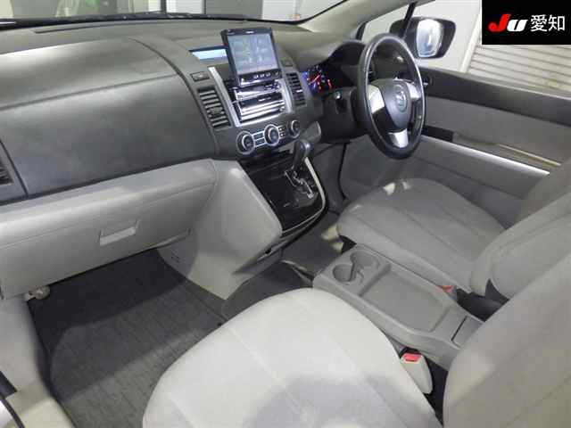 MAZDA MPV