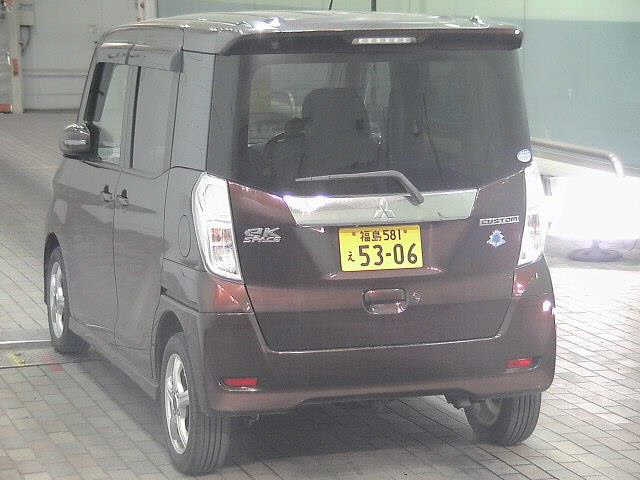 MITSUBISHI EK SPACE