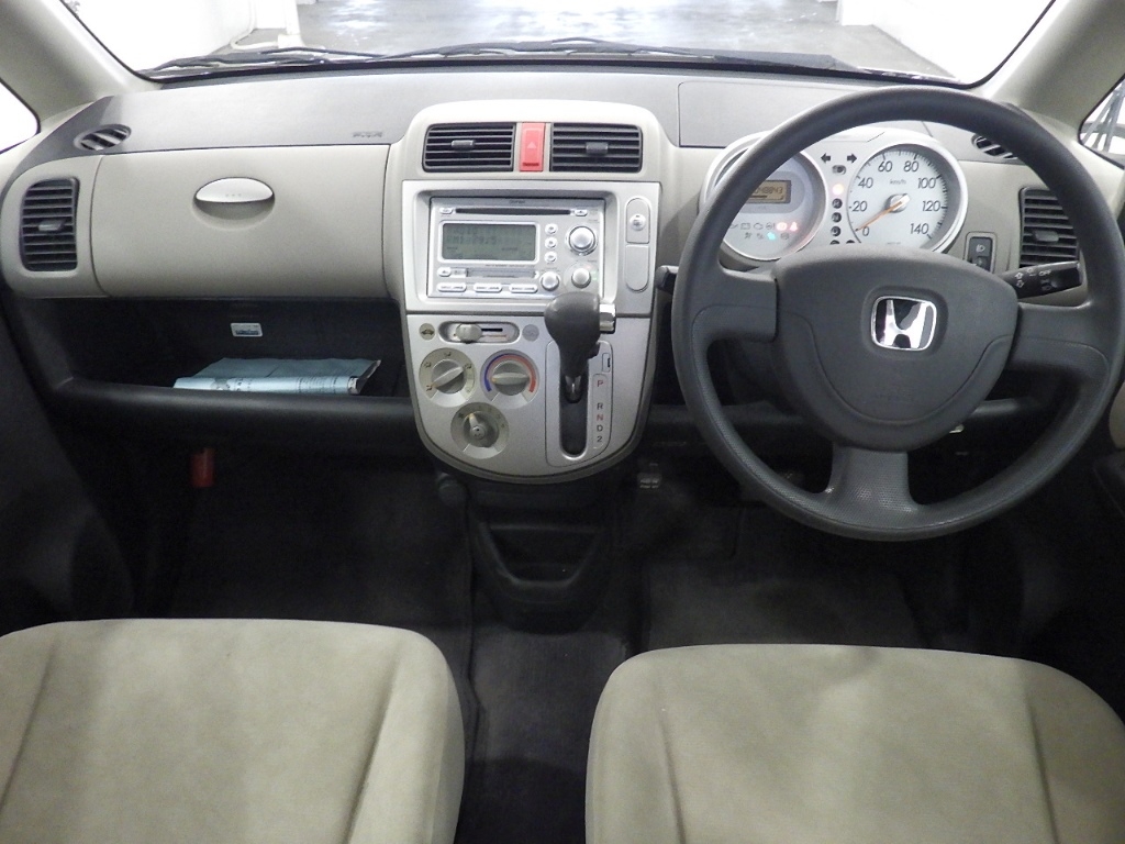 HONDA LIFE